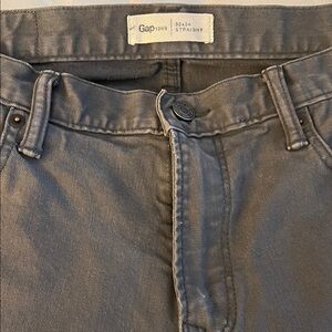 GAP Men's Slim Straight Charcoal Jeans